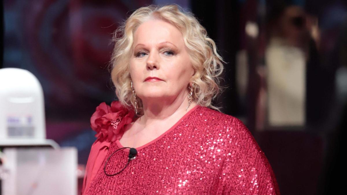 gf vip 6 pace fatta grande fratello vip katia ricciarelli critica alex belli 2700892