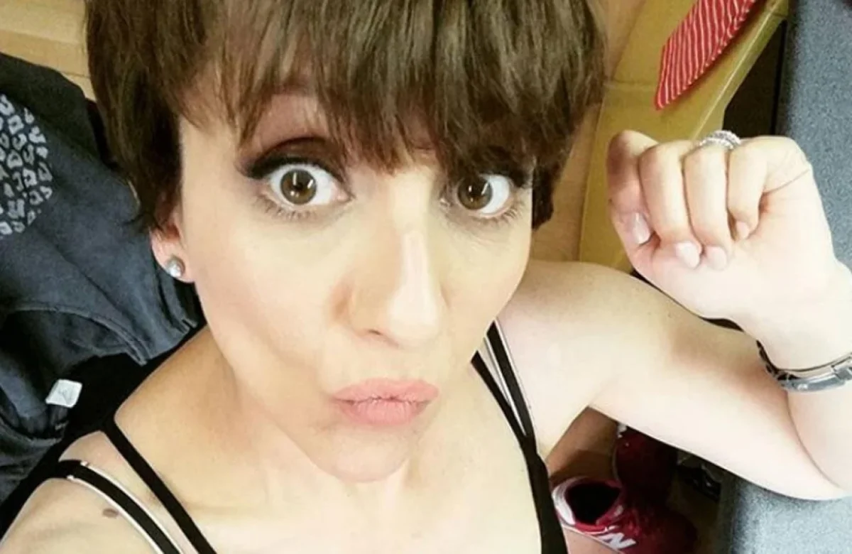 lucia ocone vita privata biografia lucia ocone vivo d estate per andare poi in letargo d inverno dy6x