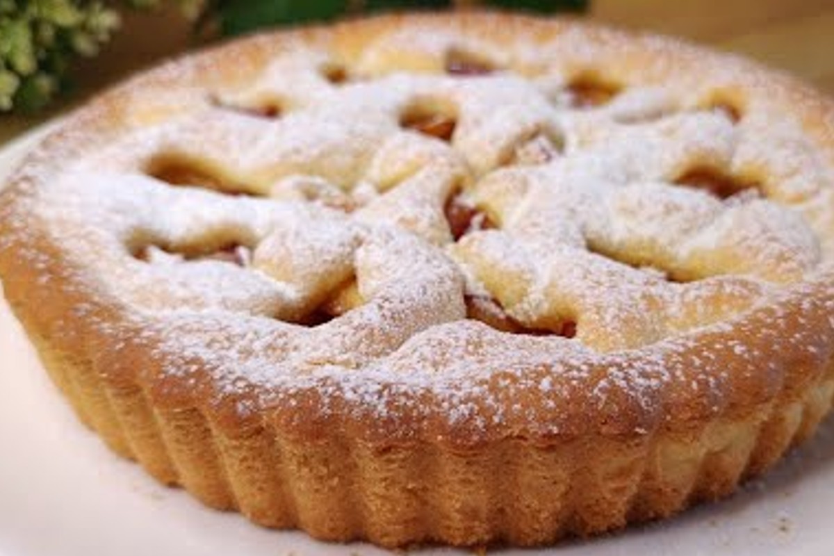 prendi le pesche e fai torta alle pesche della nonna