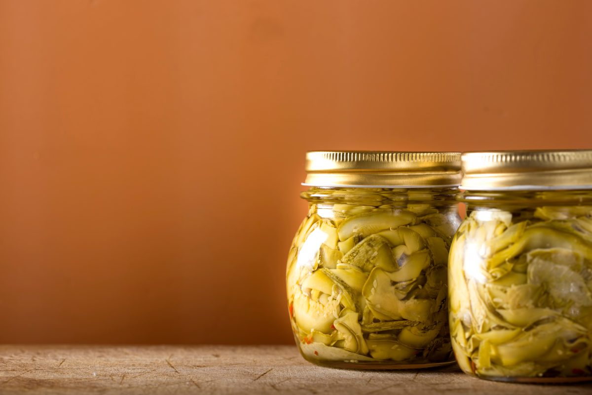 zucchine sottolio ricetta facile AdobeStock 89207986