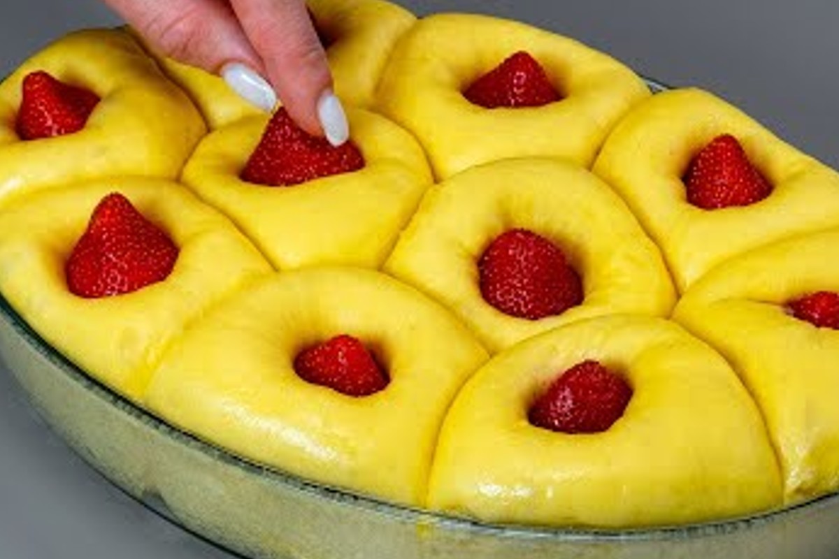 attaco i panini e creo pandolce alle fragole