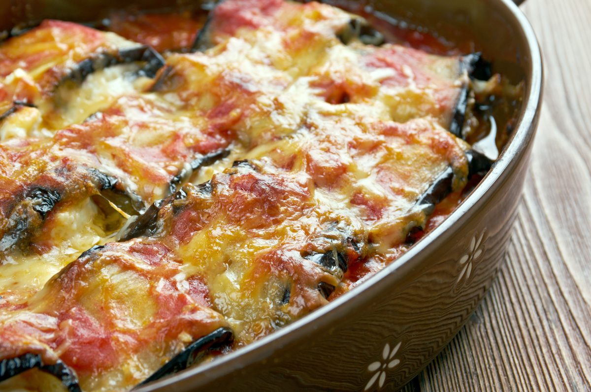 cannelloni di melanzane la ricetta AdobeStock 91043915