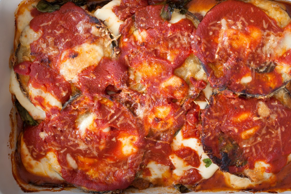 ecco la parmigiana di melanzane parimgiana light