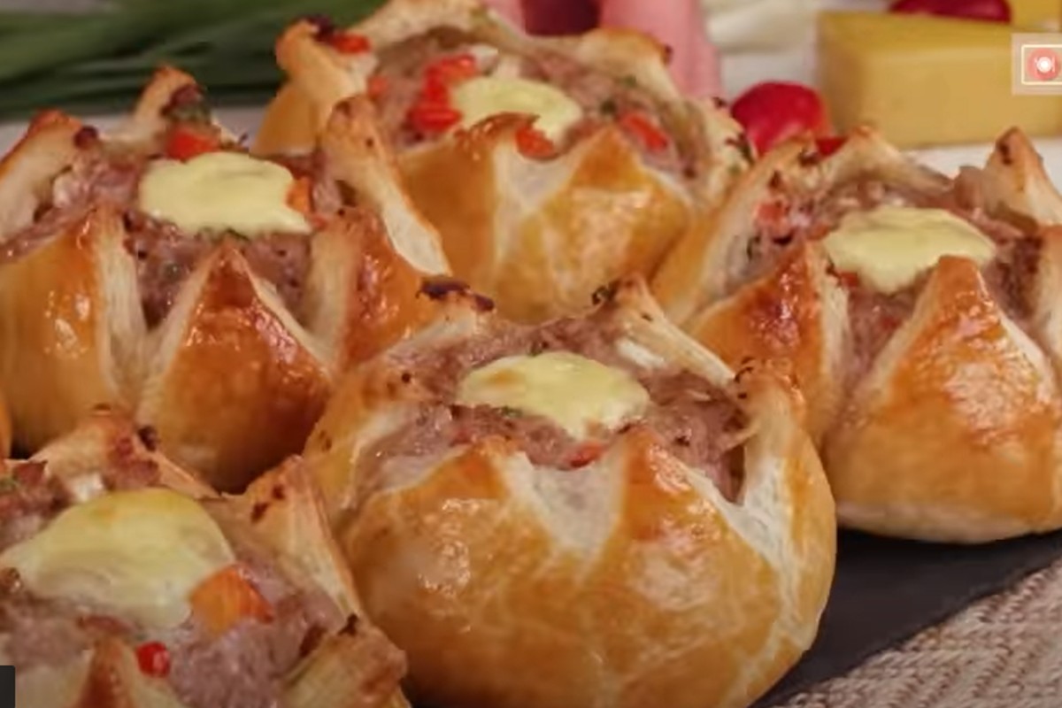 i fiori di pasta sfoglia ninfee di pasta sfoglia