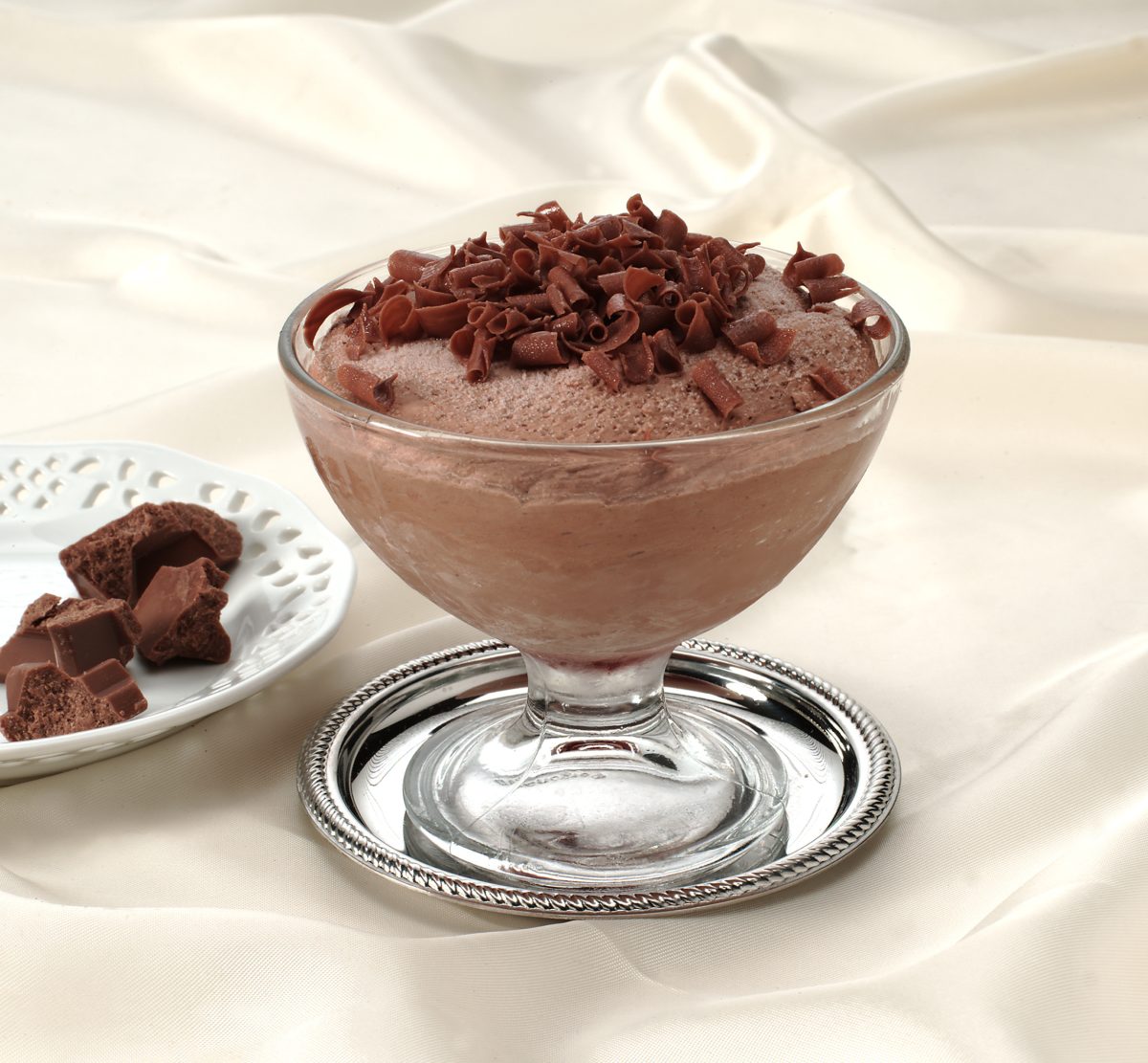mousse al cioccolato in 15 AdobeStock 192288100