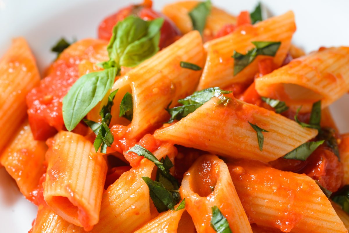 pasta allo scarpariello ricetta originale AdobeStock 435865046