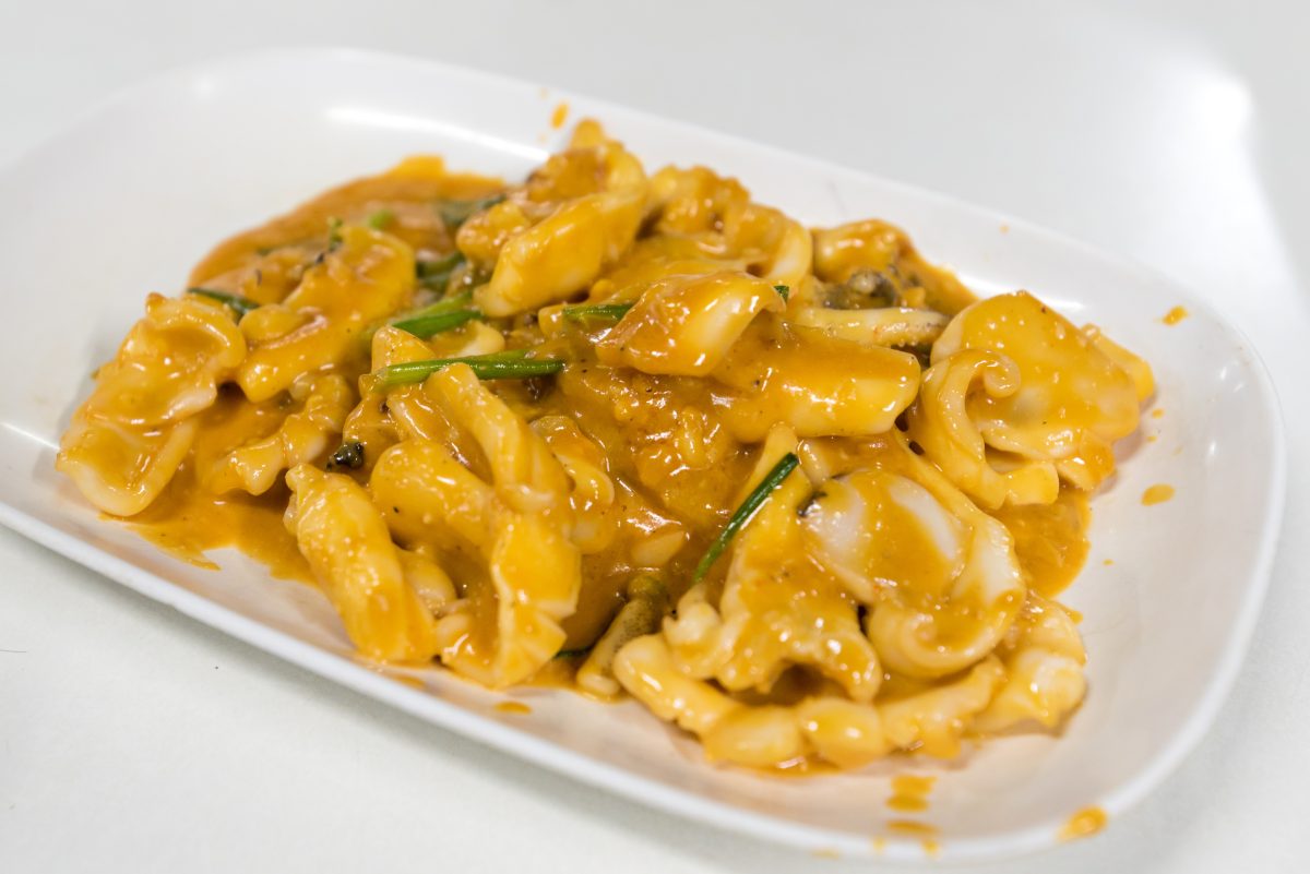 pasta e ceci alla romana AdobeStock 122787704