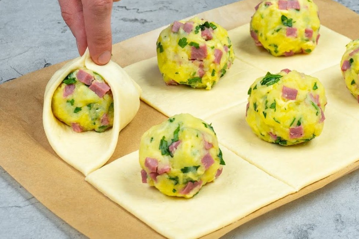 pasta sfoglia con patate e tortini di pasta sfoglia
