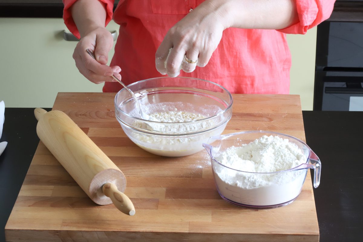 focaccia veloce senza lievitazione la AdobeStock 207789814