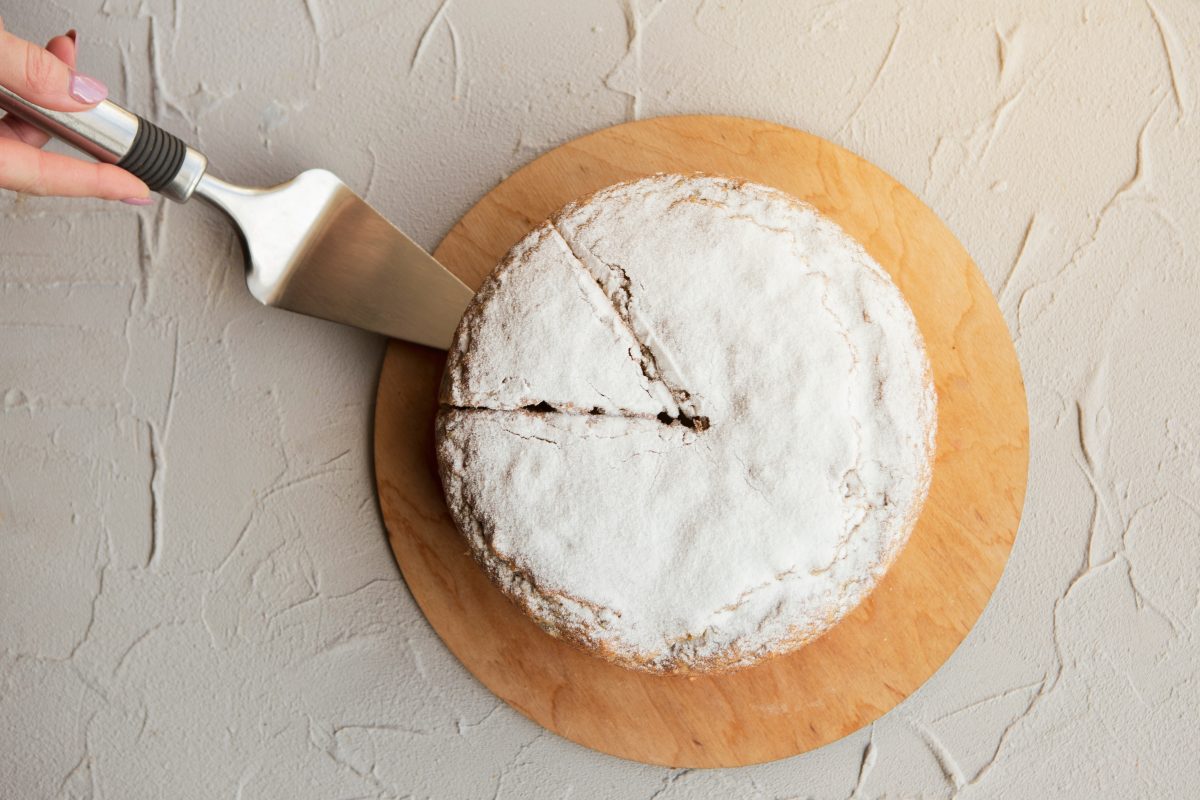 torta sofficissima al limone senza AdobeStock 259120987