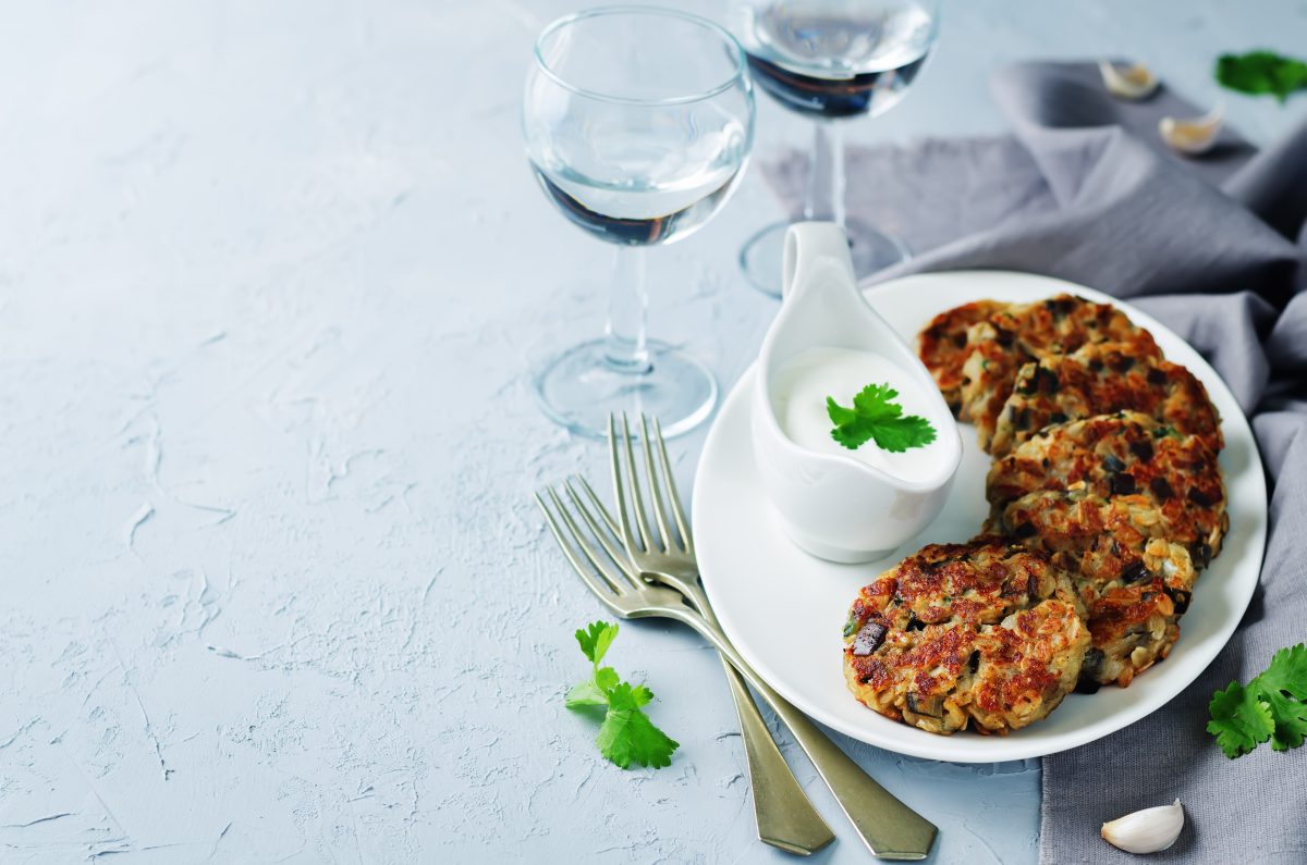 hamburger di melanzane senza uova AdobeStock 159361007