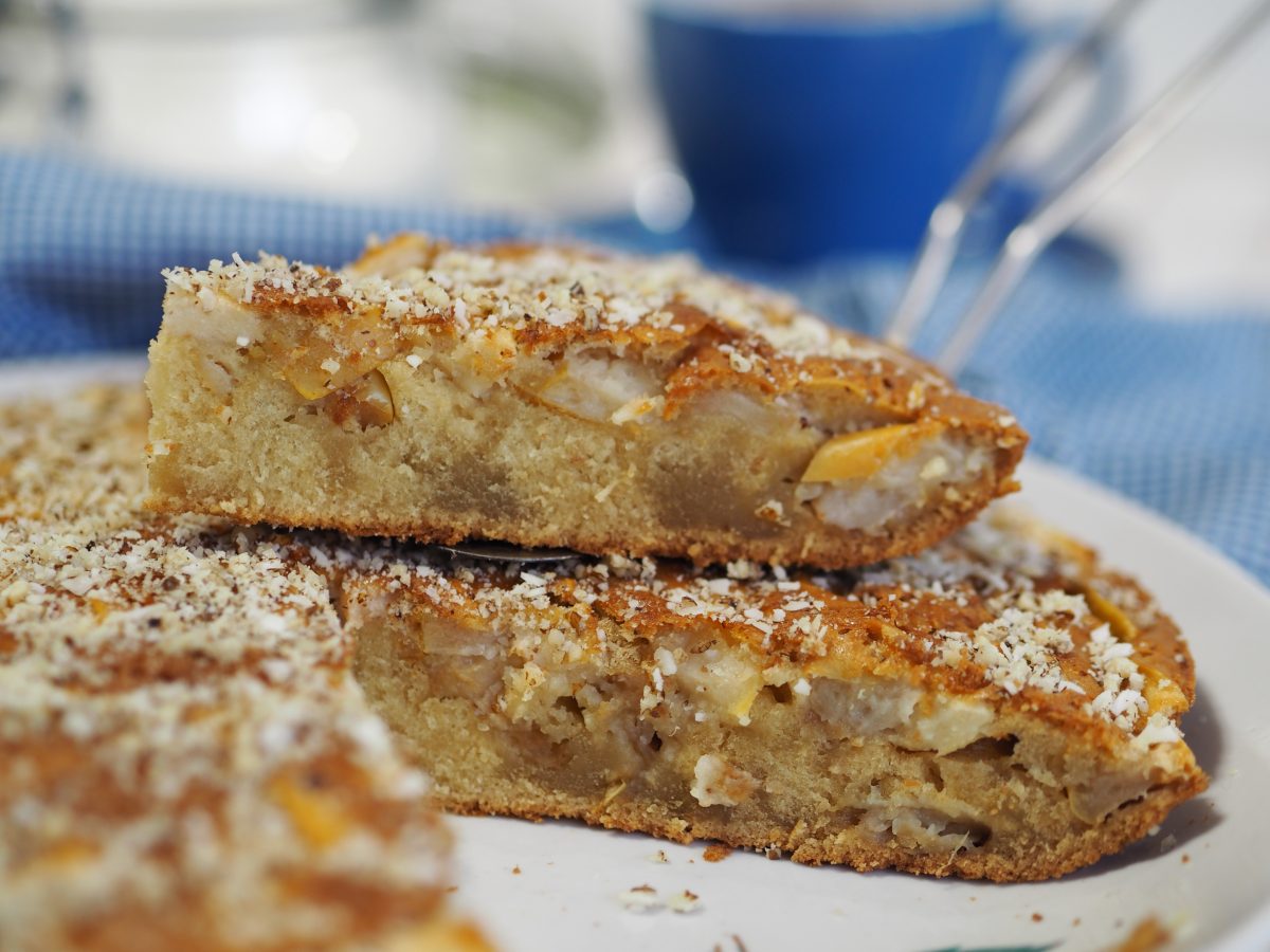 torta pere e noci AdobeStock 316559075