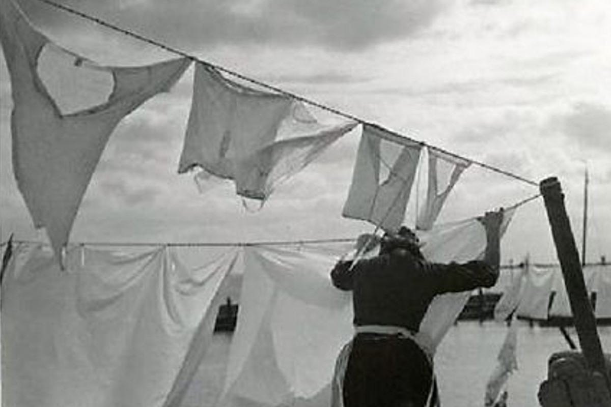 bucato profumato quando fuori e panni stesi mal tempo