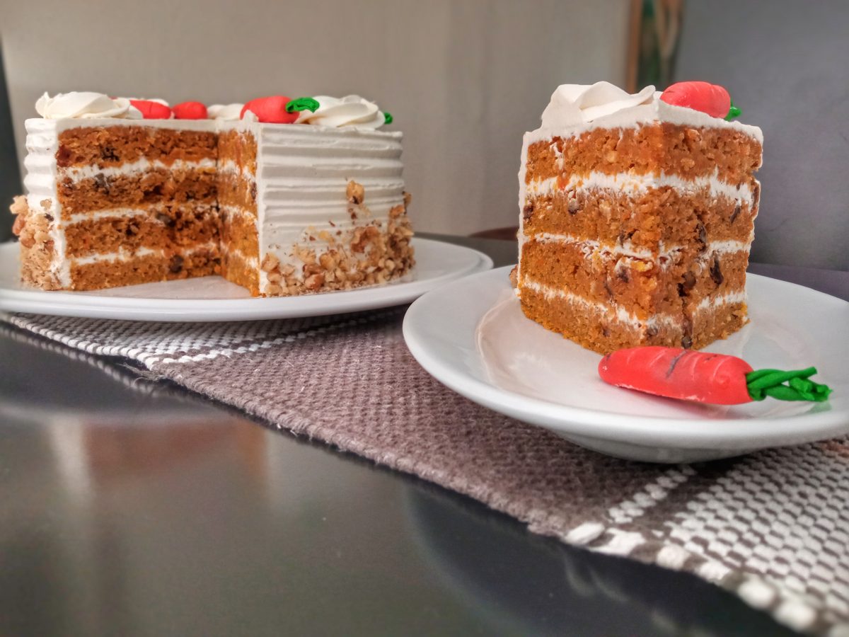 quali sono i dolci tipi Torta de zanahoria