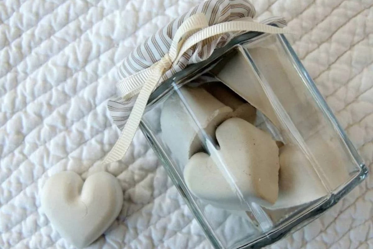 profumatori per cassetti in pasta profumatori borotalco