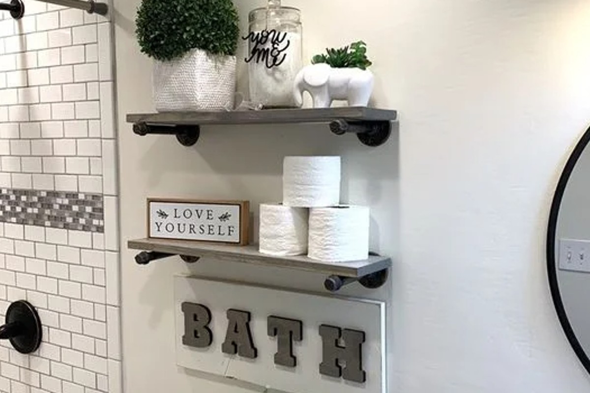 mensole salvaspazio idee per organizzare bagni piccoli