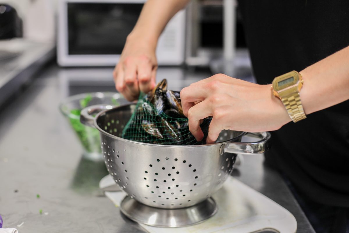 come pulire le cozze in AdobeStock 87577364 1