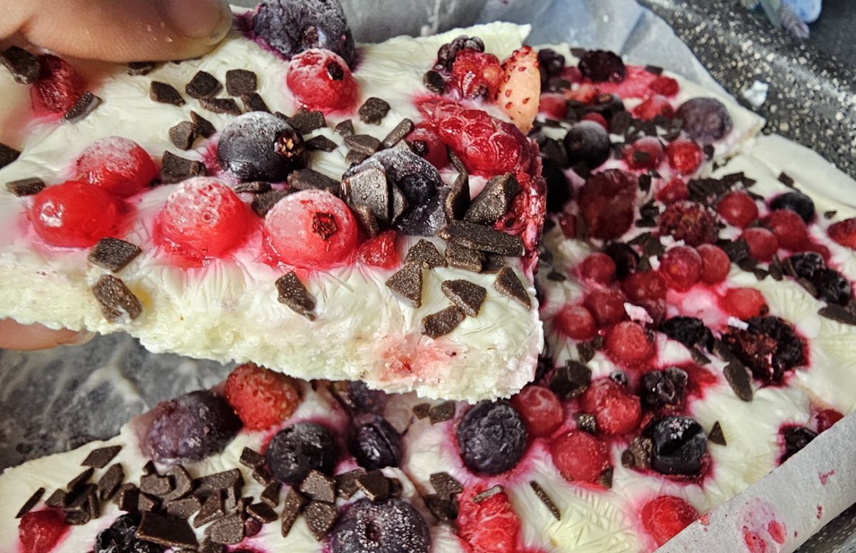 Yogurt e frutti di bosco